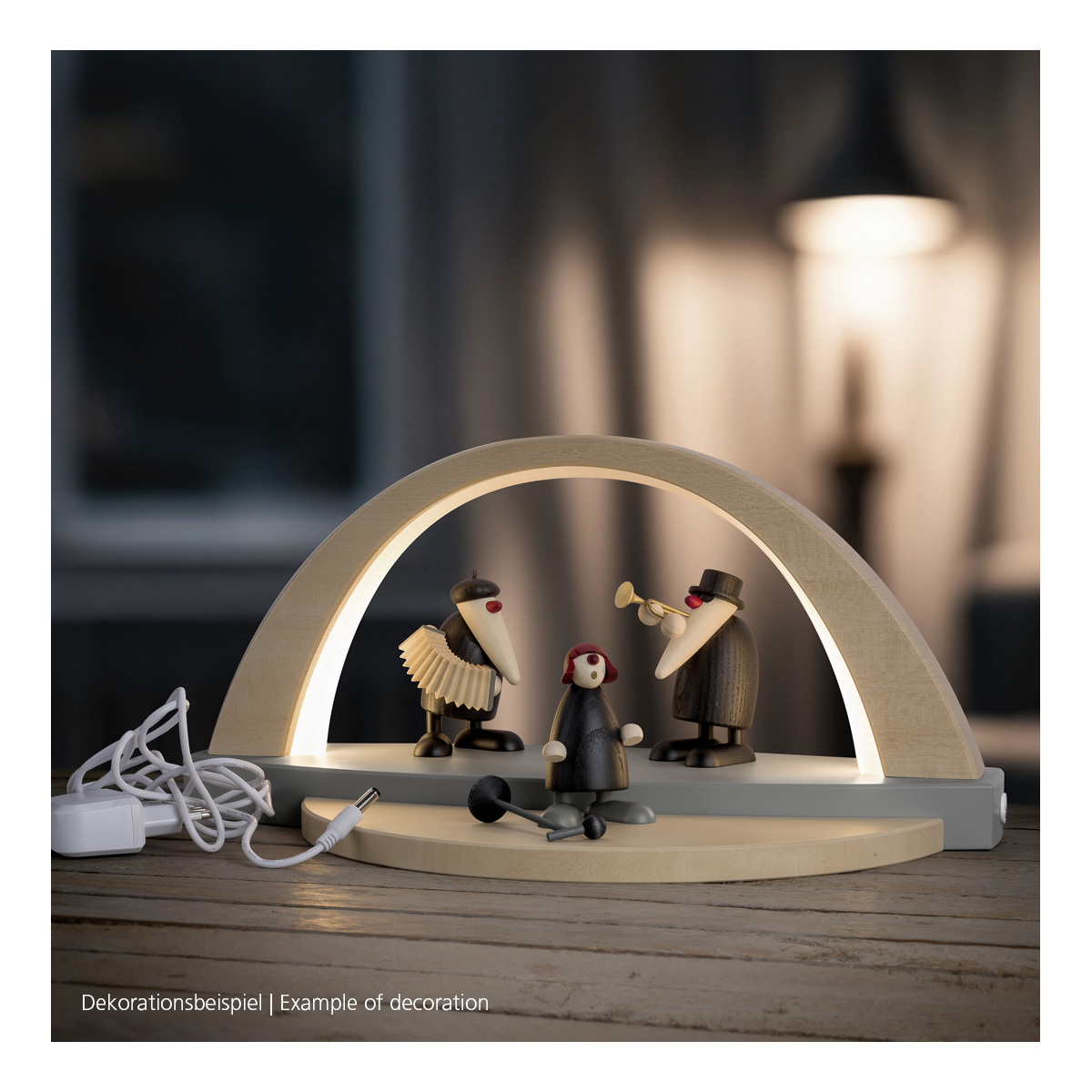 LED LichtBogen klein, Lindenholz natur, Sockel grau